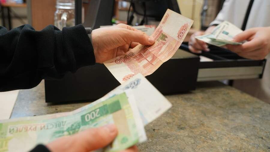 Ниже нуля: ноябрь принес спад потребления в России